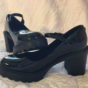 Black Mary Jane Heels